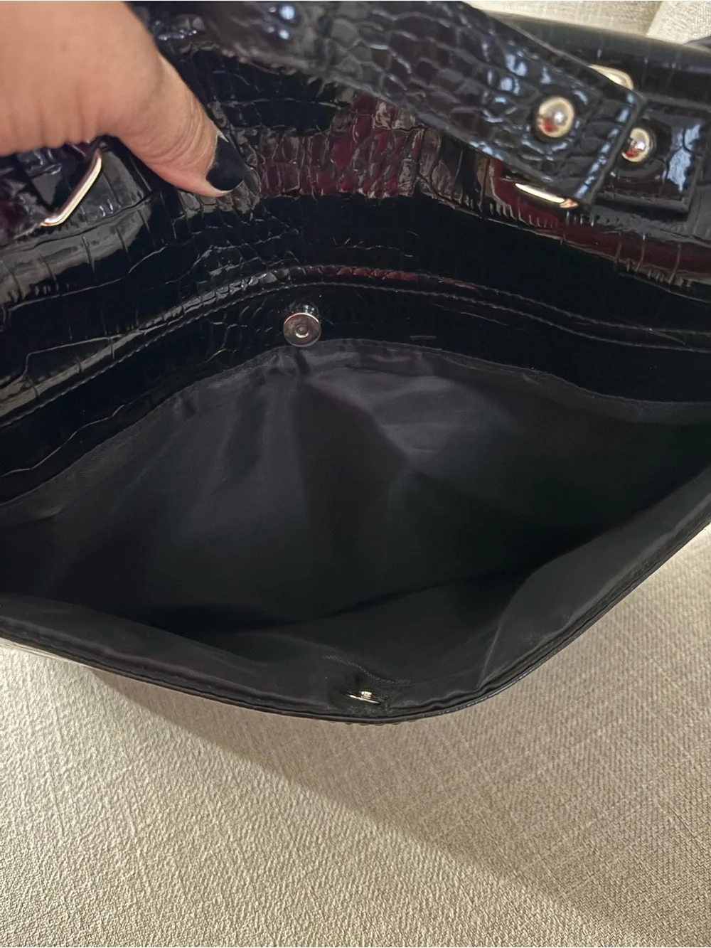 Liz Claiborne Black Croc-Embossed Messenger Bag